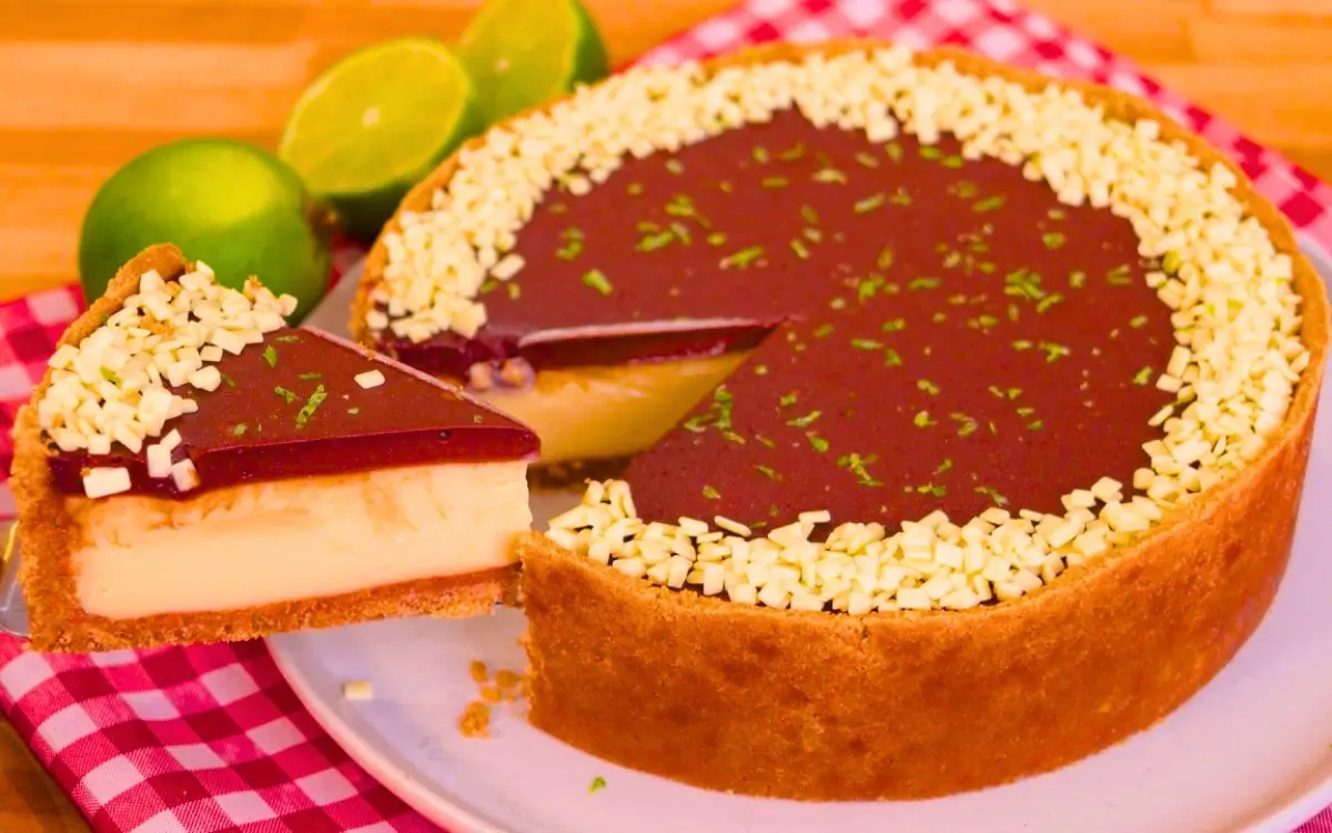 Torta de Limão com Cobertura de Chocolate