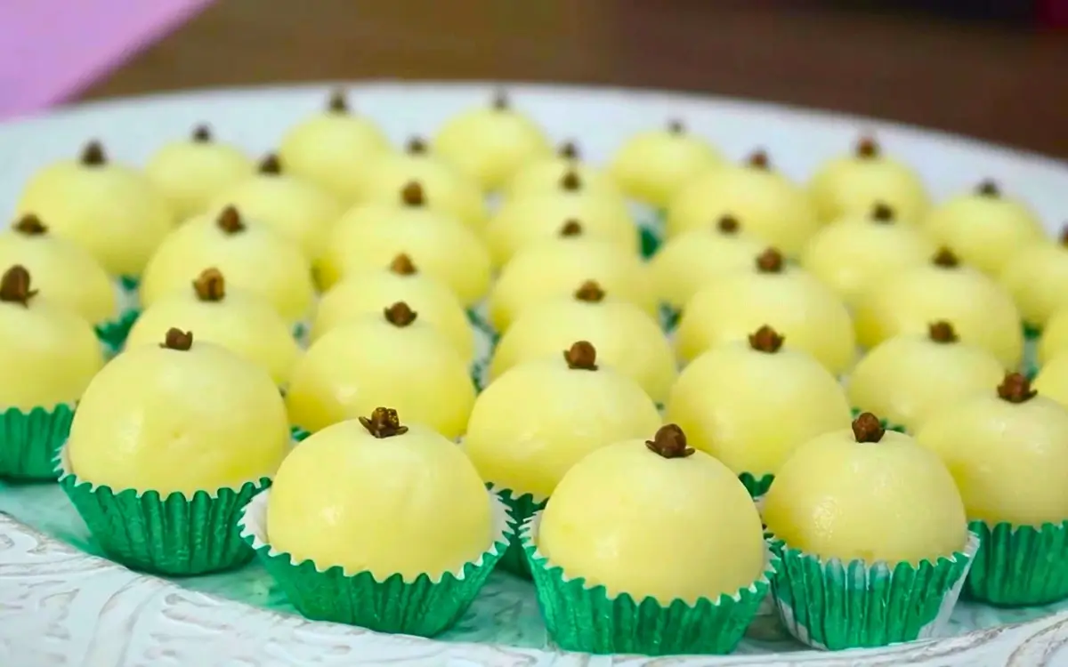 Bolinha de Leite Ninho Para Fazer Em Casa