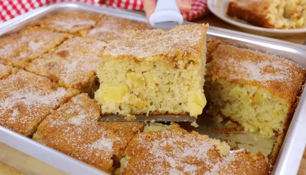 Bolo de Maçã da Vovó Em Poucos Passos